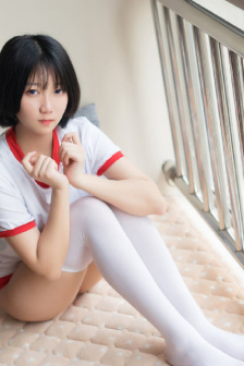《年轻女教师4》免费观看